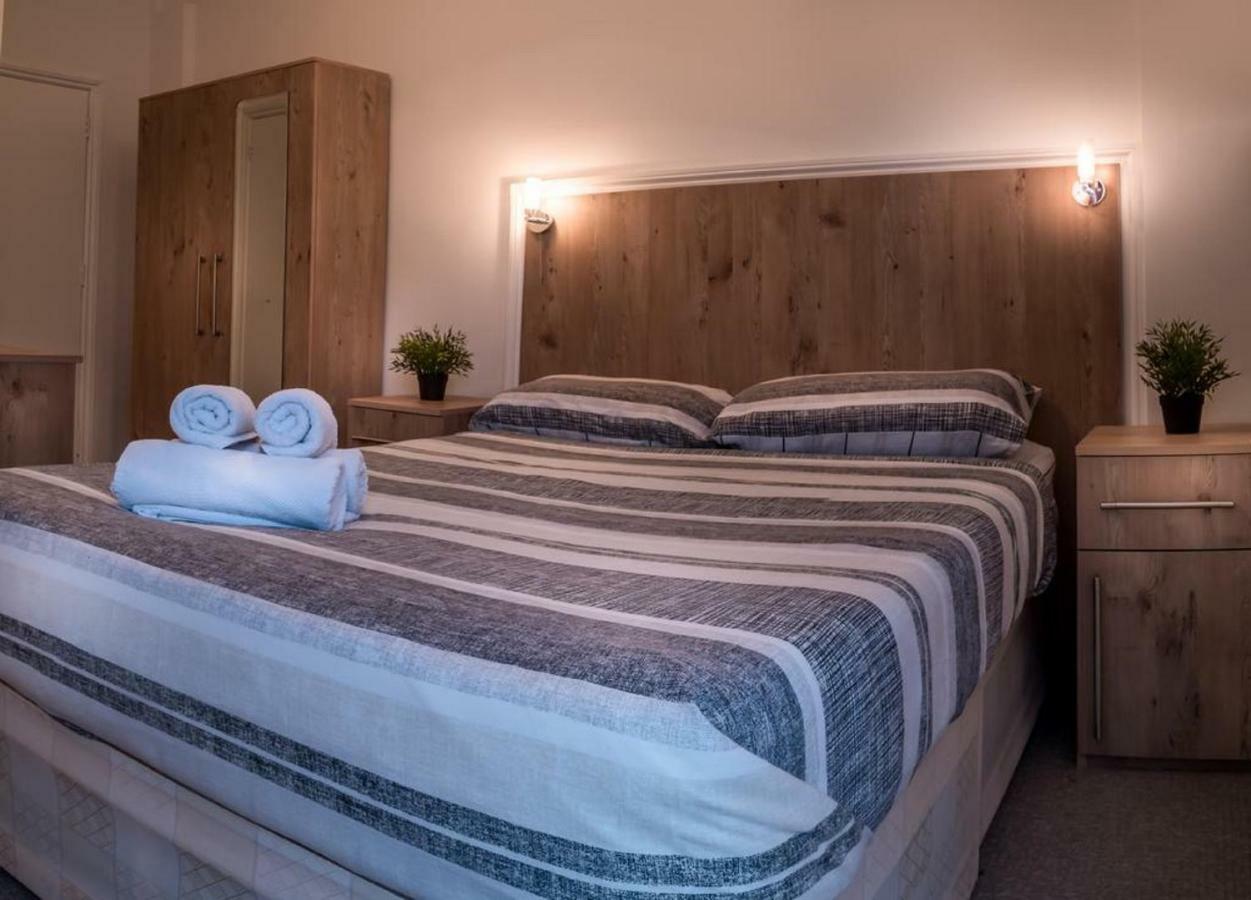 Acton Hill Hotel イーリング エクステリア 写真